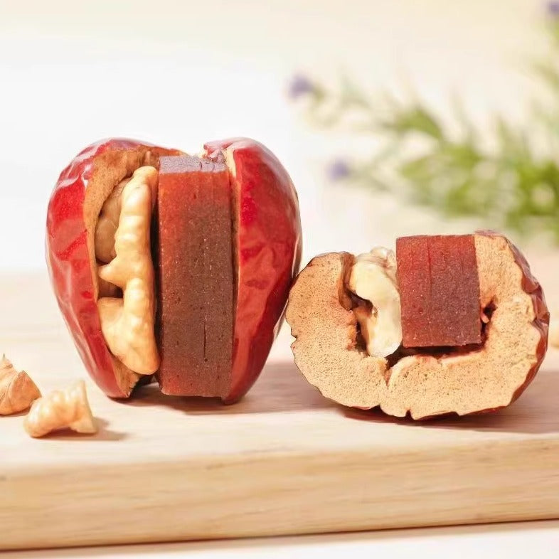 🥝Say goodbye to high-calorie guilt! 🍉🌽 Satisfy your taste buds with our fiber-rich Jujube with Hawthorn and Walnut Hug Dried Fruit!-XA