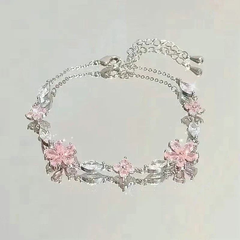 Joli bracelet tendance avec nœud